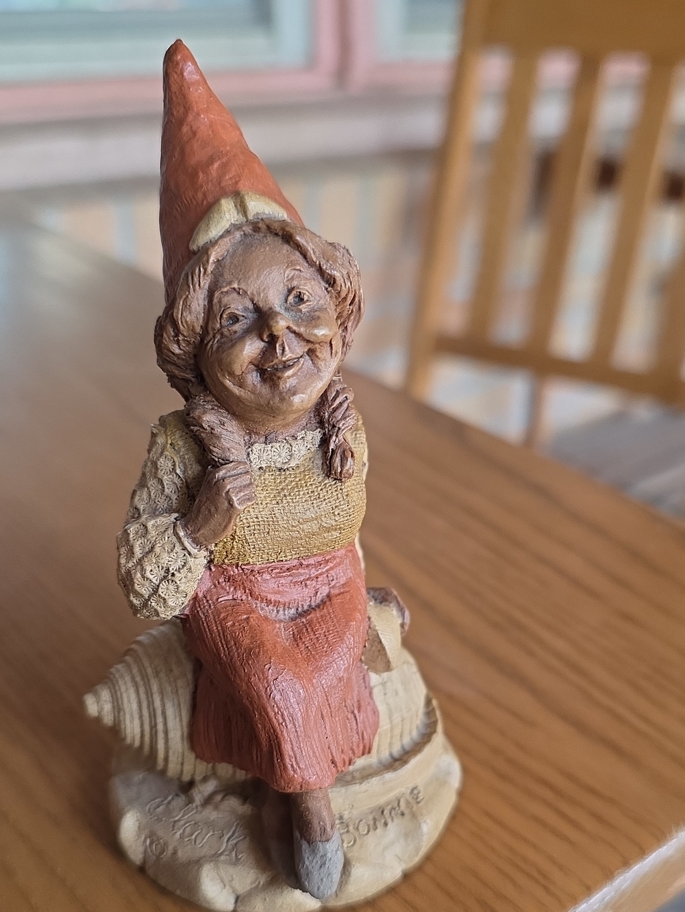 Vintage Tom Clark Gnome Bonnie Figurine 1984 Cairn Studio Collectible